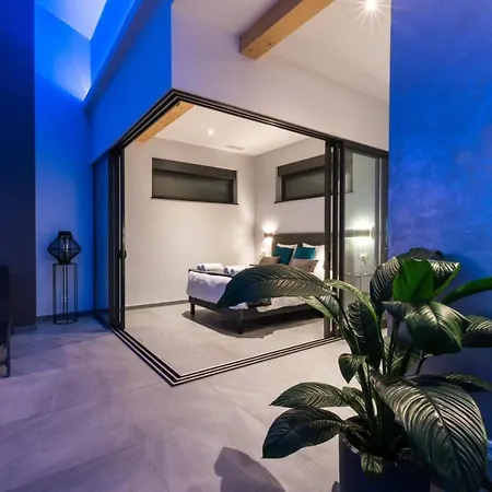 L'antre D'eux Villa *