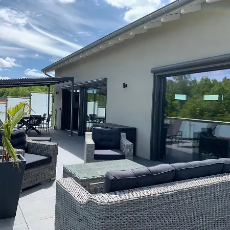 L'antre D'eux Villa *